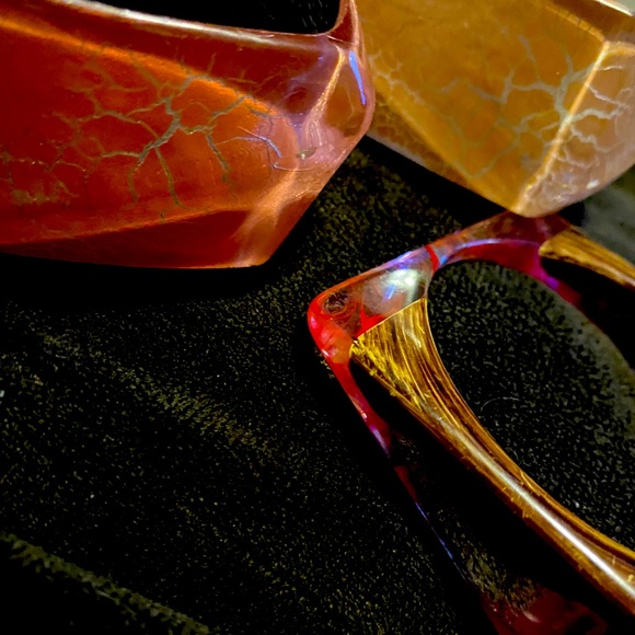 Bracelets - Picture 7 of 7